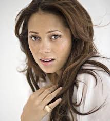 Fabolous Ft. Tamia- So into you OR Lil' Flip Ft. Lea Sunshine