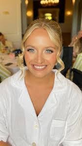 Bridget Creighton's Instagram, Twitter & Facebook