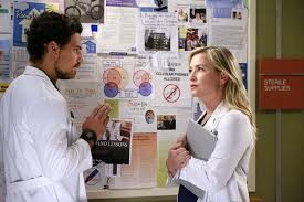 This episode scored 13.71 million viewers. Grey S Anatomy Season 13 Episode 3 Arizona Returns Without Callie Variety