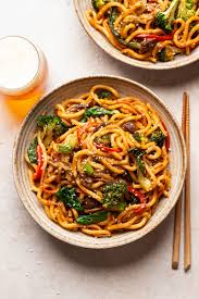 This is a vegan recipe for dan dan noodles you won't be able to stop eating! Vegan Yaki Udon Lazy Cat Kitchen