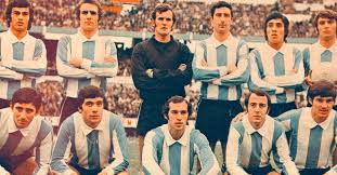 View phone numbers, addresses, public records, background check reports and possible arrest records for carlos j bianchi. Carlos Bianchi Argentina S Gerd Muller The Versed