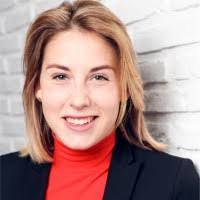 Lisa Zielke's Instagram, Twitter & Facebook