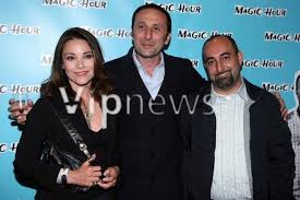 Publishing platform for digital magazines, interactive publications and online catalogs. Premiera Gia Th Tainia Magic Hour Sto Sinema Nirbana Vipnews