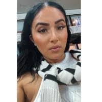 Crystal Hammonds's Instagram, Twitter & Facebook