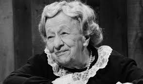 Did anyone meet Clara Peller?