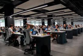 Pengangguran di kalangan penuntut universiti akan terus berlaku sekiranya mereka tidak mempunyai usaha untuk mencari alternatif baru. Kadar Pengangguran Malaysia Kekal Pada 4 7 Peratus Pada Ogos Astro Awani