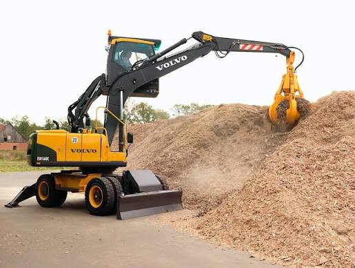Volvo EW160C Excavator