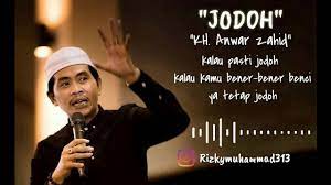 Sebuah motivasi yang dapat meningkatkan semangat anda saat berada di lembah kegalauan, juga membahas mengenai kata kata motivasi lainnya, dilengkapi dengan gambar yang menarik. Khanwarzahid Kata Kata Lucu Kh Anwar Zahid Jodoh Youtube