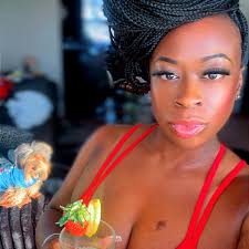 Felicia Johnson updated her profile picture.