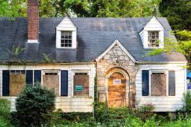 How To Find Distressed Properties: 9 Proven Strategies