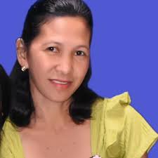 I love the smell of the real tree 🌲 K̄hxbkhuṇ