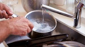 Pulire una pentola d'acciaio bruciata vi sembra impossibile? Come Pulire Le Pentole Bruciate