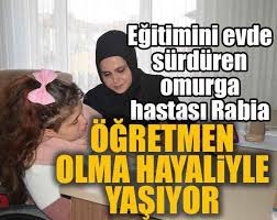 Eğitimini evde sürdüren omurga hastası Rabia, öğretmen olma hayaliyle  çalışıyor