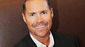 Ryan Mcneilly's Instagram, Twitter & Facebook