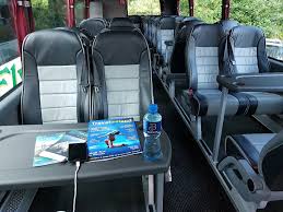 Смотреть что такое bus table в других словарях: 29 Seater Vip With 4 Tables Wc Flynns Coaches