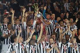 Читайте последние новости про кубок италии, а также вы найдете все тексты, аналитику и видео в одном удобном месте. Yuventus Razgromil Milan I V Chetvyortyj Raz Podryad Vyigral Kubok Italii Chempionat