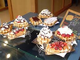 Semo is a known nigerian solid food which is eaten by all tribe and can be eaten with various soup like vegetable soup, okra with stew, melon etc. Belgian Waffle Lovers Food Nigeria