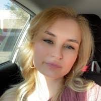 Tessa Snow's Instagram, Twitter & Facebook