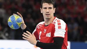 Diese seite enthält eine statistik über die karriere des spielers in der nationalmannschaft. Sport Fan Ch Schweizer Nationalmannschaft Mit 18 Mann Kader Fur Die Weissrussland Spiele Handball Nachrichten