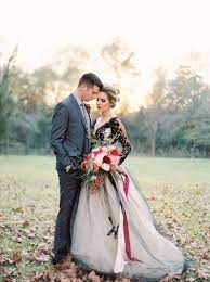 Bold Black Wedding Dress And Fall Flowers Halloween Wedding Dresses Black Wedding Dresses Classy Halloween Wedding