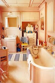 Pin By Elizabeth Bruemmer On Bathroom Delight Home House Design House