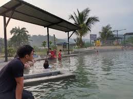 Batang kali is a transit town for visitors from gombak, kuala selangor and sabak bernam making. Sg Lalang Hotspring Semenyih Malaysia Review