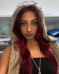 happy holidays to our EYEKONS 😇🎄 what are some of your favorite things  during the holidays? 🤍 #KATSEYE