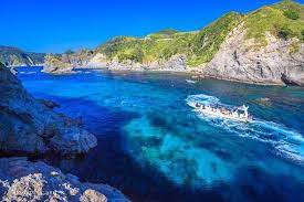 セブ島 いいえ伊豆です 屈指の透明度を誇る秘境 ヒリゾ浜 の海が超美しい retrip ヒリゾ浜 絶景 旅行