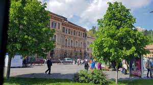 Vezi procedura de admitere, actele necesare pentru inscrierea la facultate. Admitere 2019 La Universitatea Transilvania Psihologia È™i Informatica Au Atras CandidaÈ›ii Cu Cele Mai Bune Medii La MedicinÄƒ S A Intrat Numai Cu Note Peste 9 00