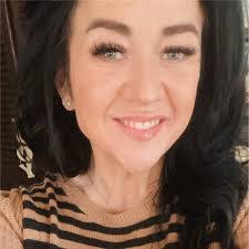 Staci Farrar's Instagram, Twitter & Facebook