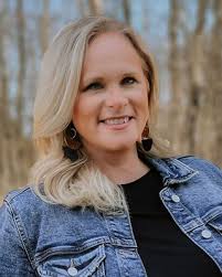 Find Therapists and Psychologists in 61756