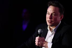 Elon Musk anuncia la llegada del Robotaxi en agosto de 2024 y detiene la  caída de