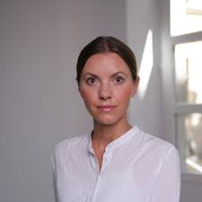 1747 heiratete sie leopold mozart, mit dem sie insgesamt sieben kinder bekam, von denen jedoch nur tochter nannerl und sohn wolfgang das erste lebensjahr überstanden. Anna Maria Wagner Leitung Kommunikation Ard Hauptstadtstudio Ard Xing