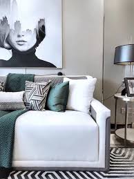 Consider This Ambiance And Pick Some Of These Pieces To Integrate Your Next Contract Decor Pr White Furniture Living Room Living Room Designs Luxury Home Decor