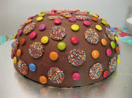 80 Idees Originales Pour Le Gateau D Anniversaire Enfant Archzine Fr Recette Gateau Anniversaire Enfant Gateau D Anniversaire Enfants Recette Gateau Anniversaire