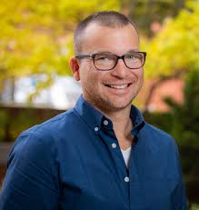 Adam Sisson's Instagram, Twitter & Facebook