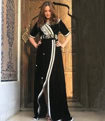 Caftan moderne 2020 laila amraoui. Vente Caftan Marocain A Montreal Caftan Chic