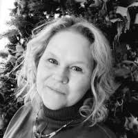 10+ "Valerie Cecil" profiles