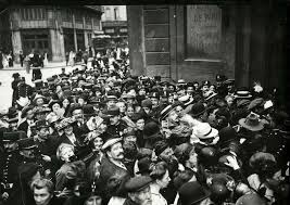 En toda la historia de la humanidad pocas fechas han tenido la importancia del 2 de agosto de 1914: Aquel 1 De Agosto De 1914 Editorial Dieresis Libros Para El Ocio Inteligente
