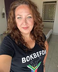 Hi, I'm looking for a small-group personal training session or something  like a training challenge package. I'm not interested in a regular gym  membership — I'm looking for something more tailored and