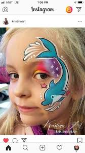 We've found our favorite animal makeup tutorials that are perfect to pair with a great costume or just wear alone. Dolphin Bemalte Gesichter Kinderschminken Kinder Schminken