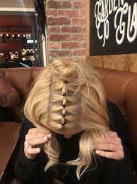 Rubber Band Hair Style Great With Short Hair Stays Out Of Face Easy To Do Rubber Band Hairstyles Hair Styles Easy Hair Dos