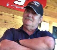 Leonard Tyson's Instagram, Twitter & Facebook