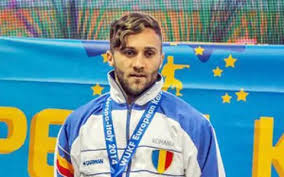 Изучайте релизы benone sinulescu на discogs. Cine Este Cosmin Stanciu De La Survivor Face Karate È™i E De 6 Ori Campion Mondial Stiri Vedete Si Evenimente Viva Ro