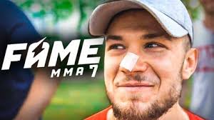 ADRIAN POLAK Z FAME MMA BIJE I TESTUJE EKIPĘ!