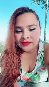 Angela Paulina's Instagram, Twitter & Facebook