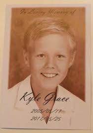 Kyle (12) val deur saalplafon: Ouers voel 'in steek gelaat'