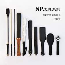 惩罚sm情趣调教女奴sp工具刑具套装散鞭打屁屁皮拍藤条皮鞭spank-Taobao