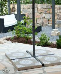 diy sonnenschirmstander aus beton einfach verschonern deko kitchen sonnenschirmstander diy gartenmobel garten gestalten