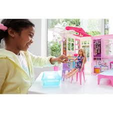 Move right into the barbie dreamhouse and discover a world of possibilities because with barbie, anything is possible! Accesorio Para Muneca Nueva Casa Glam Con Muneca Barbie